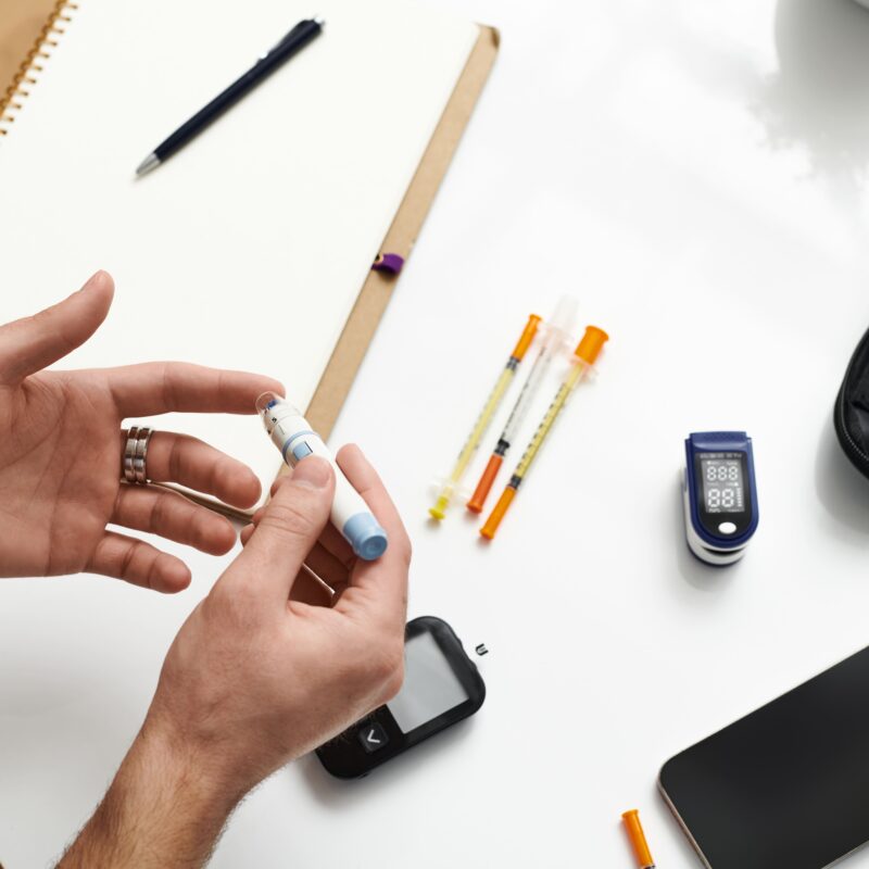 Sintomas da diabetes e uso correto das seringas: um guia completo para o dia a dia