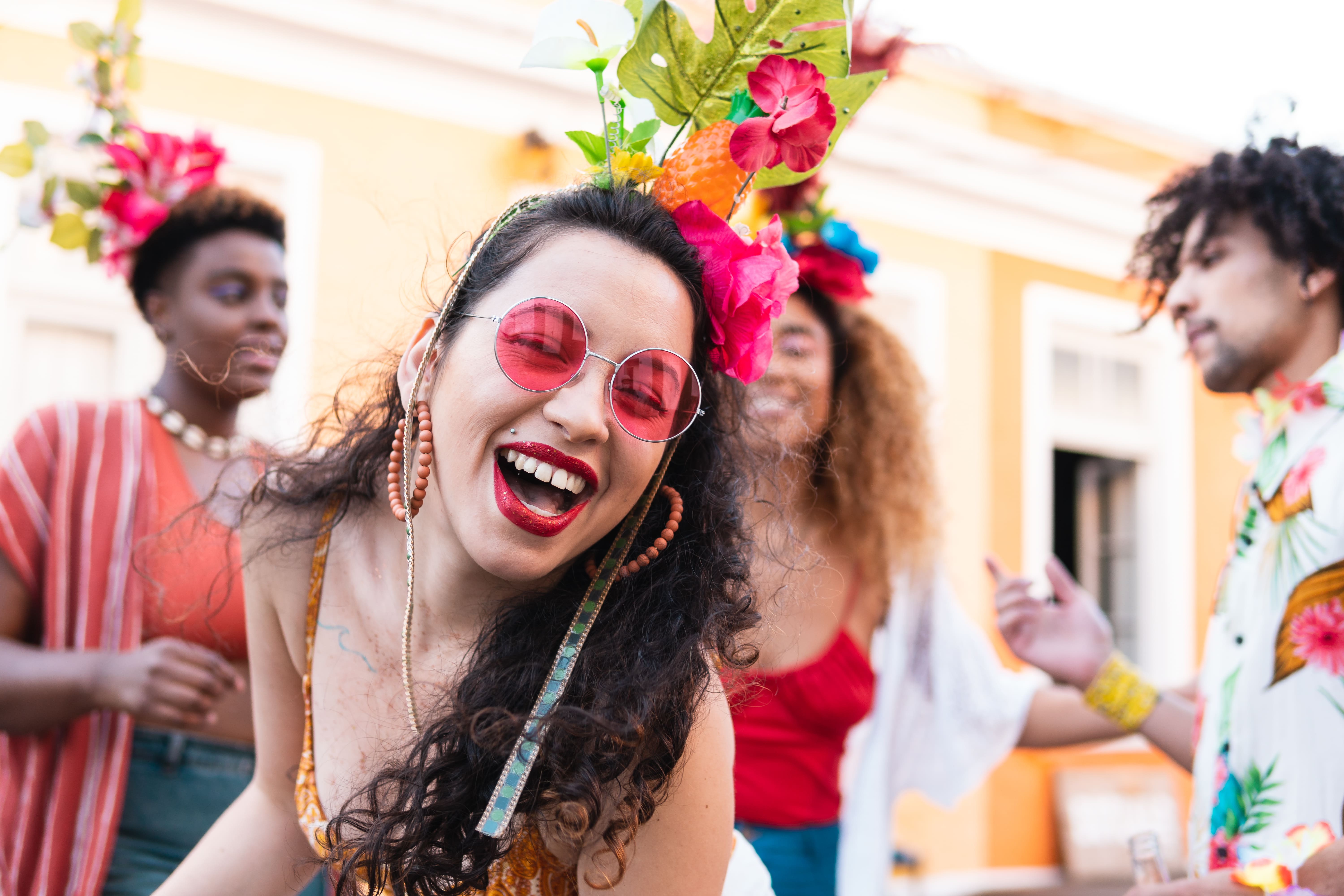 Dicas para curtir o Carnaval com saúde e sem peso na consciência